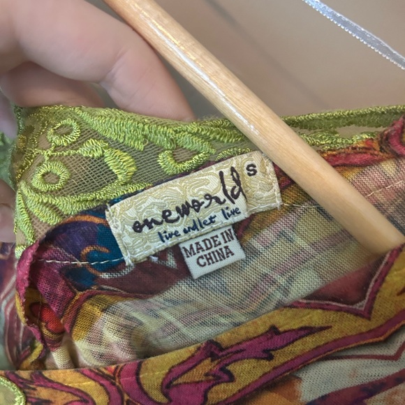 One World Y2K Multi Colored Abstract Butterfly V-Neck Top Size S - Picture 2 of 9